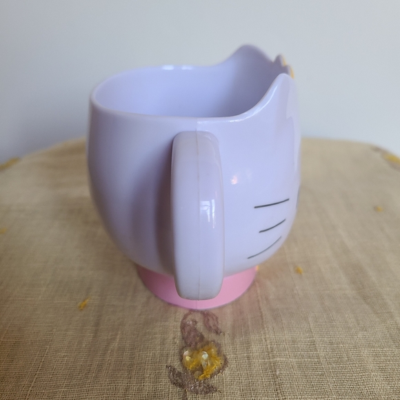 Hello Kitty Plastic Cup - Picture 2 of 6